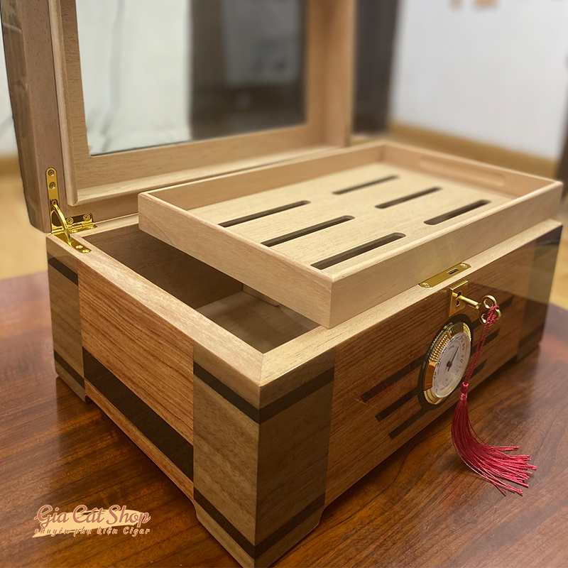 tủ ủ cigar lubinski 50 điếu Tủ ủ cigar Lubinski 50 điếu CH0064